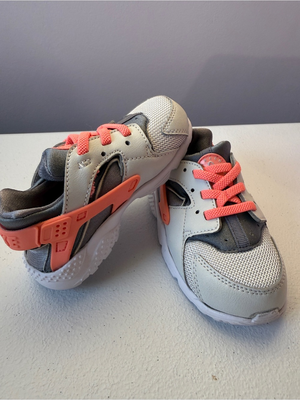Nike Huarache Run Toddler Sneakers Gray Pink Size 8C